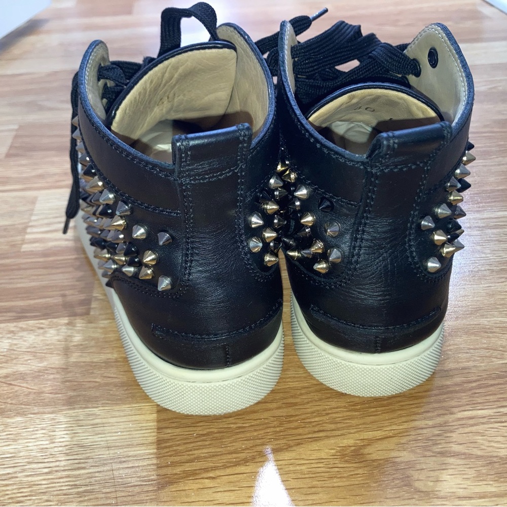 Cristian Louboutin Sneakers - Picture 5 of 5